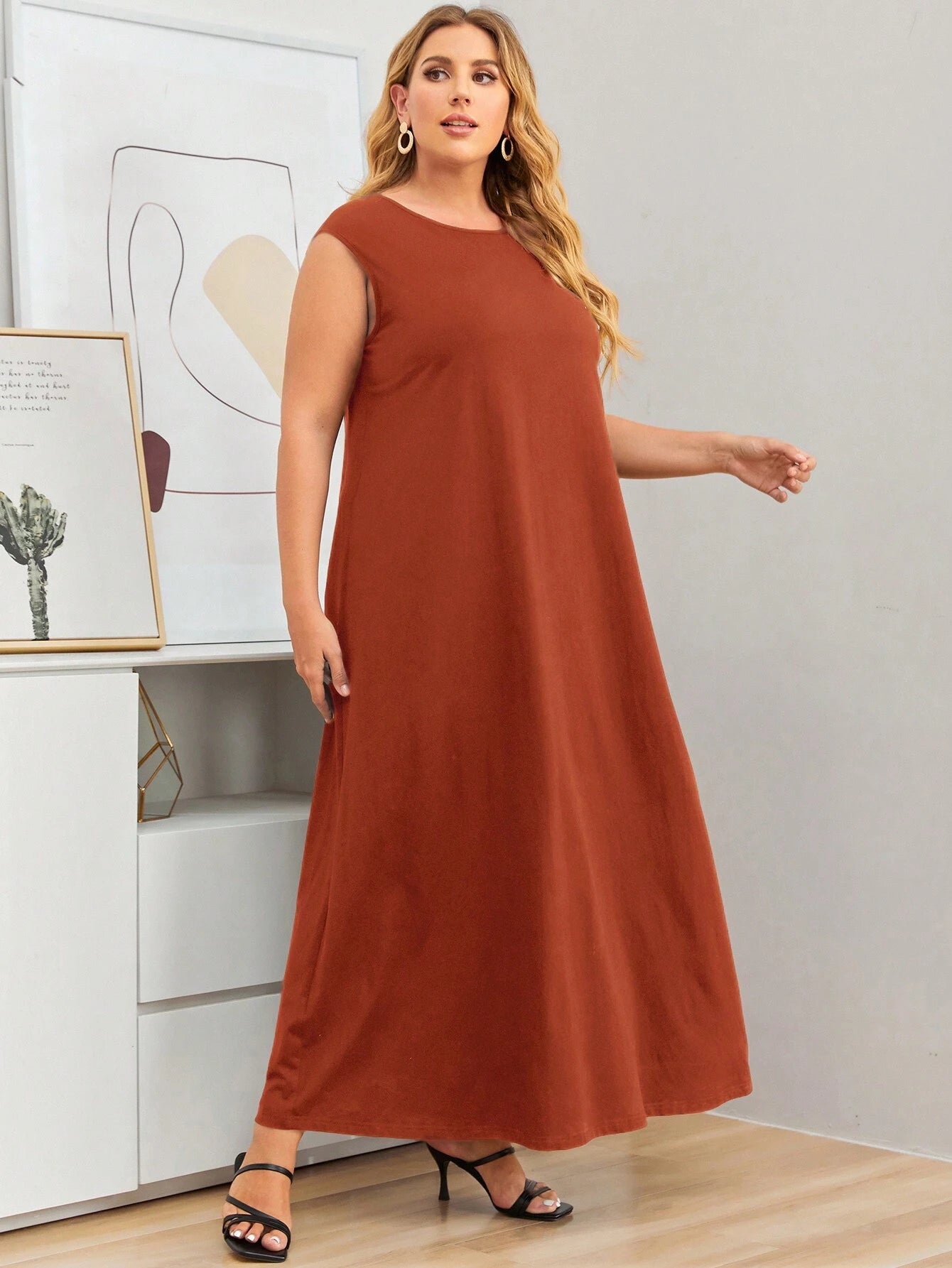 Ilga suknelė SilkySet WD0064 (L-4XL)