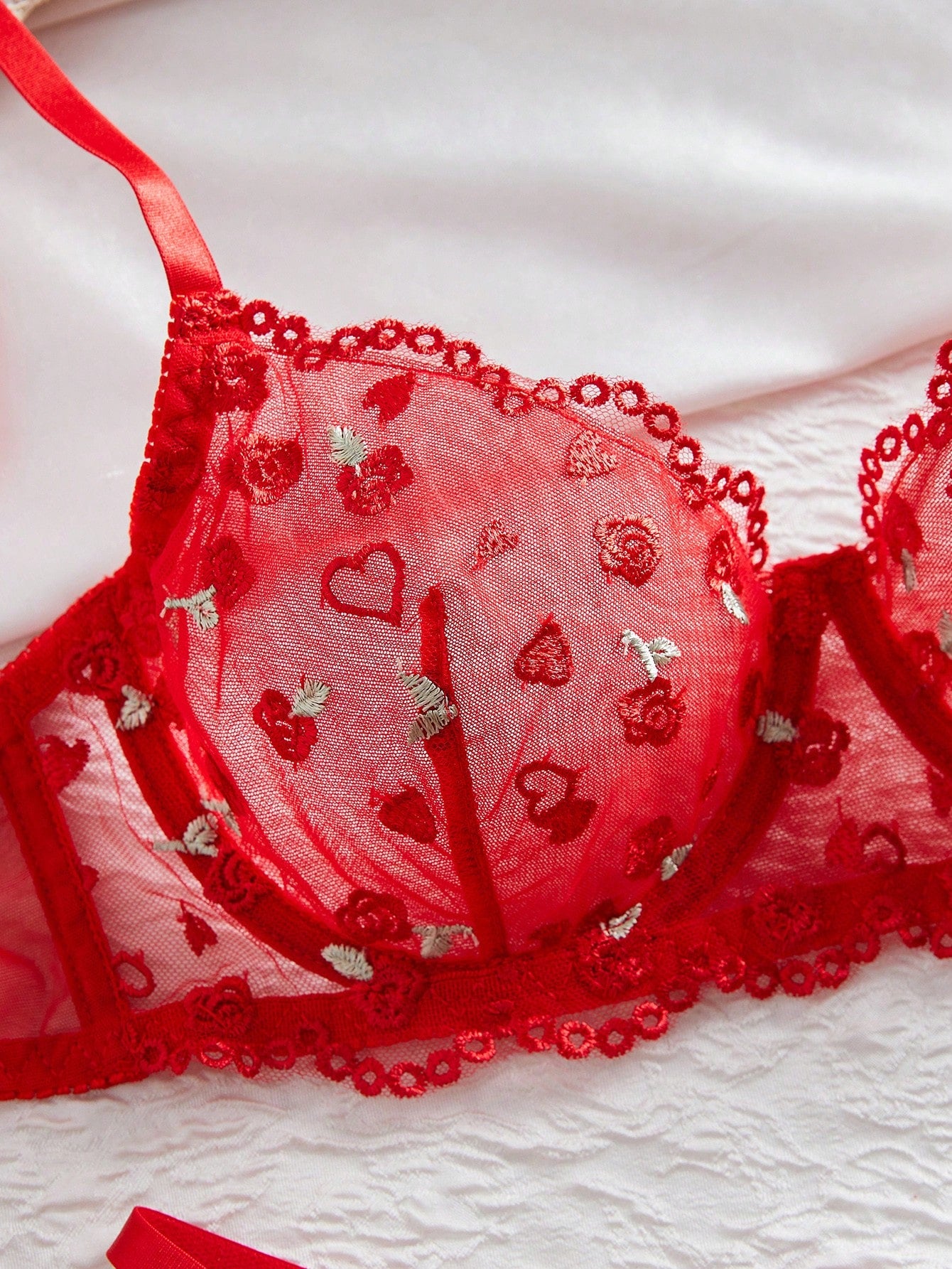 Seksualių apatinių komplektas SilkySet MA0545