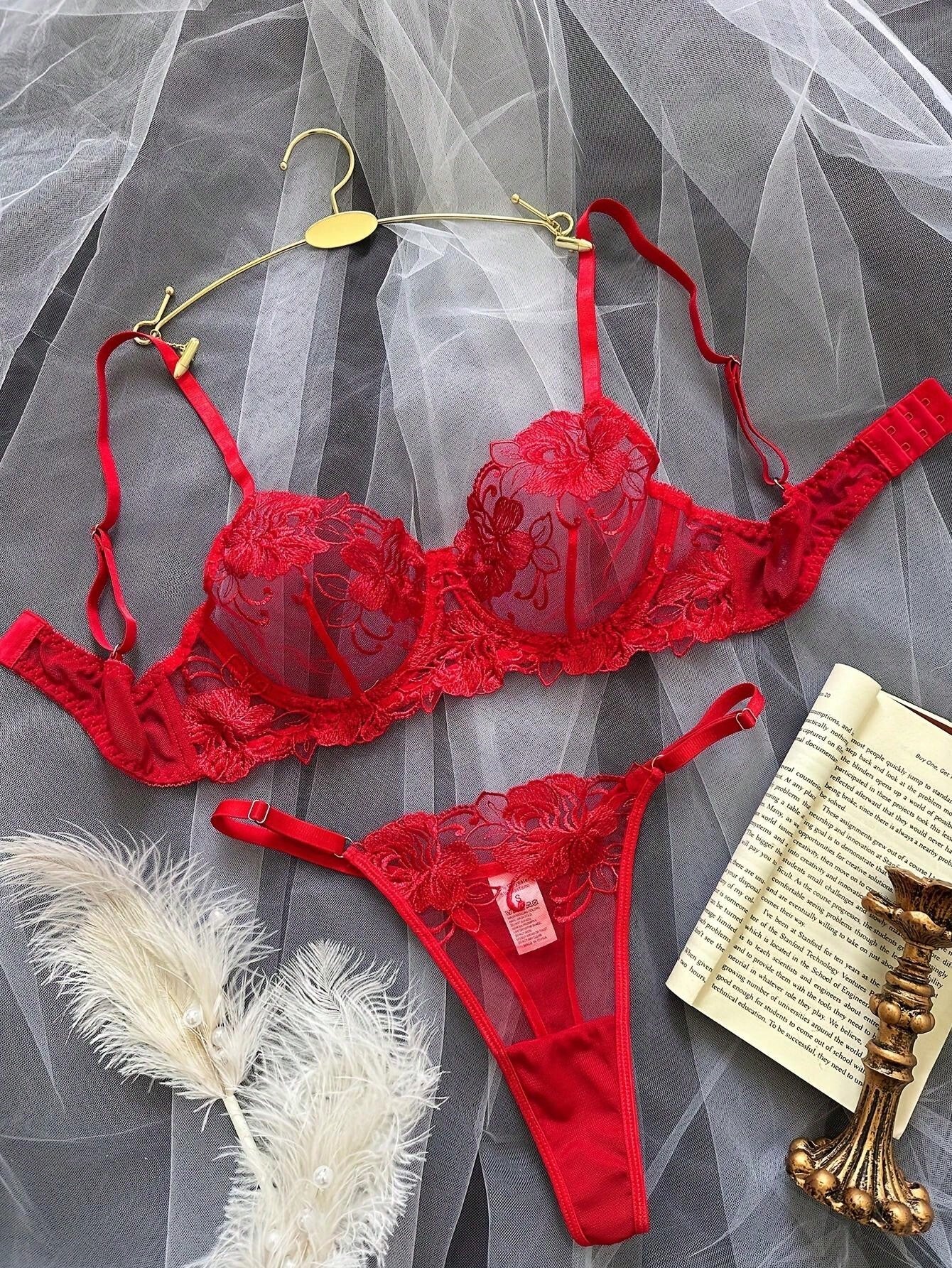 Seksualių apatinių komplektas SilkySet MA0546