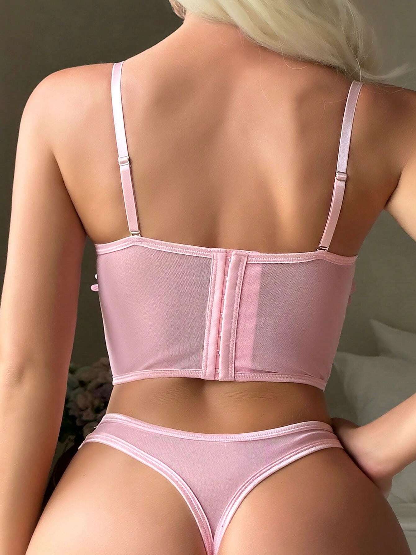 Seksualių apatinių komplektas SilkySet MA0402