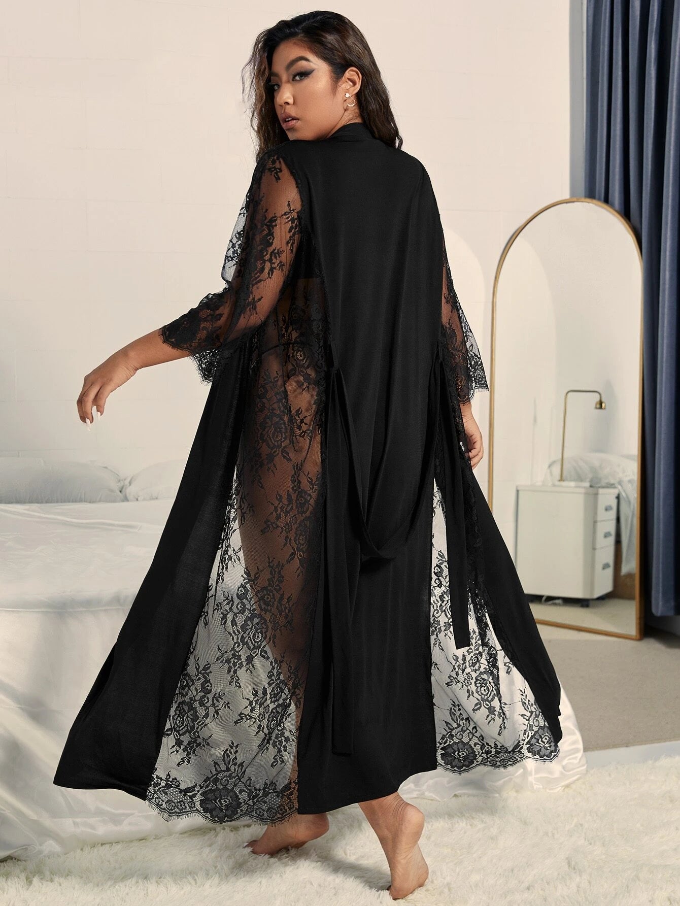 Seksualus nėrinių chalatas SilkySet MN0359 (XL-5XL)
