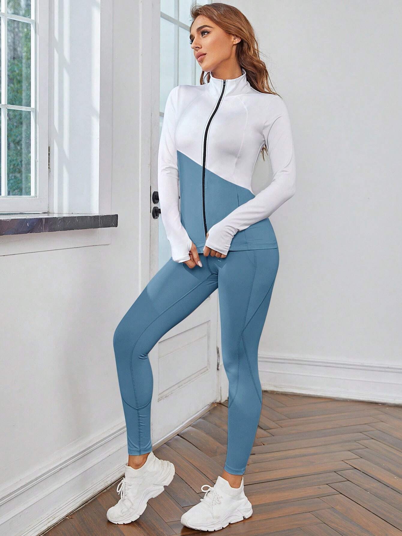 Sportinis kostiumėlis SilkySet SK0055
