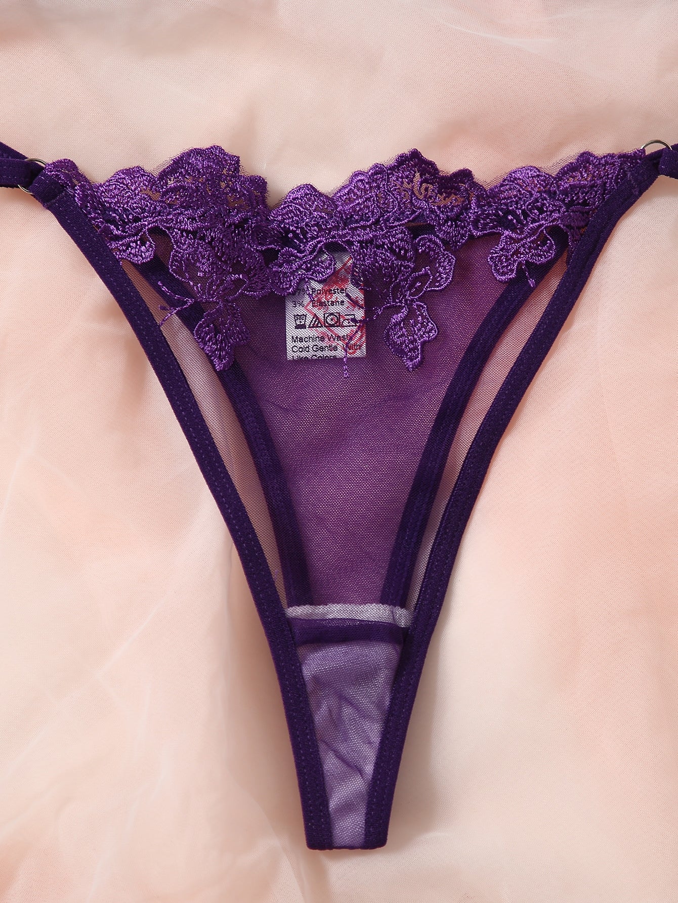 Seksualių apatinių komplektas SilkySet MA0272