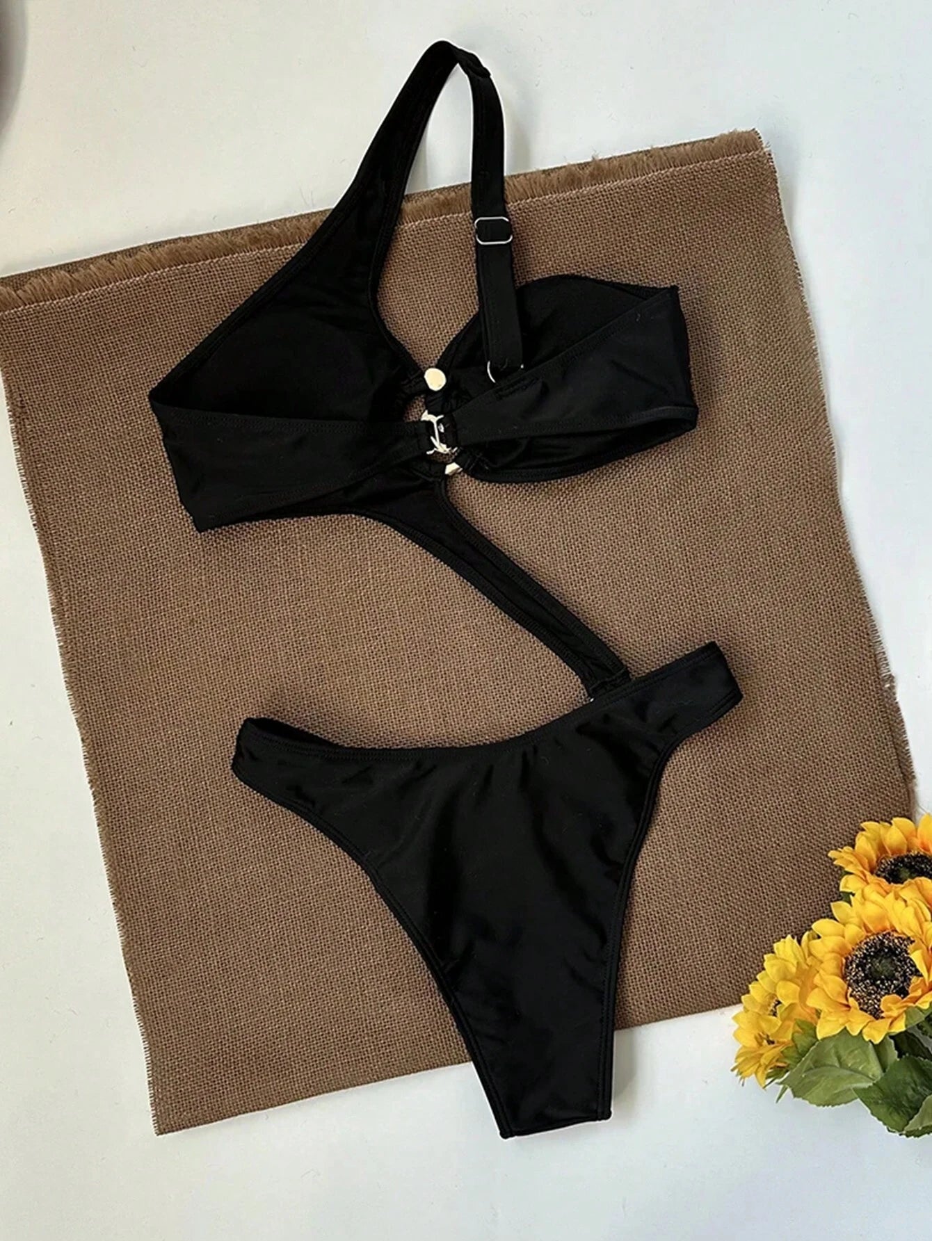 Vientisas maudymosi kostiumėlis SilkySet MB0291