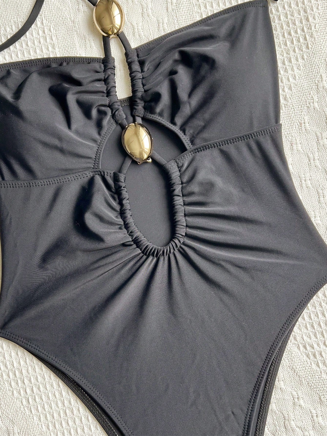 Vientisas maudymosi kostiumėlis SilkySet MB0234