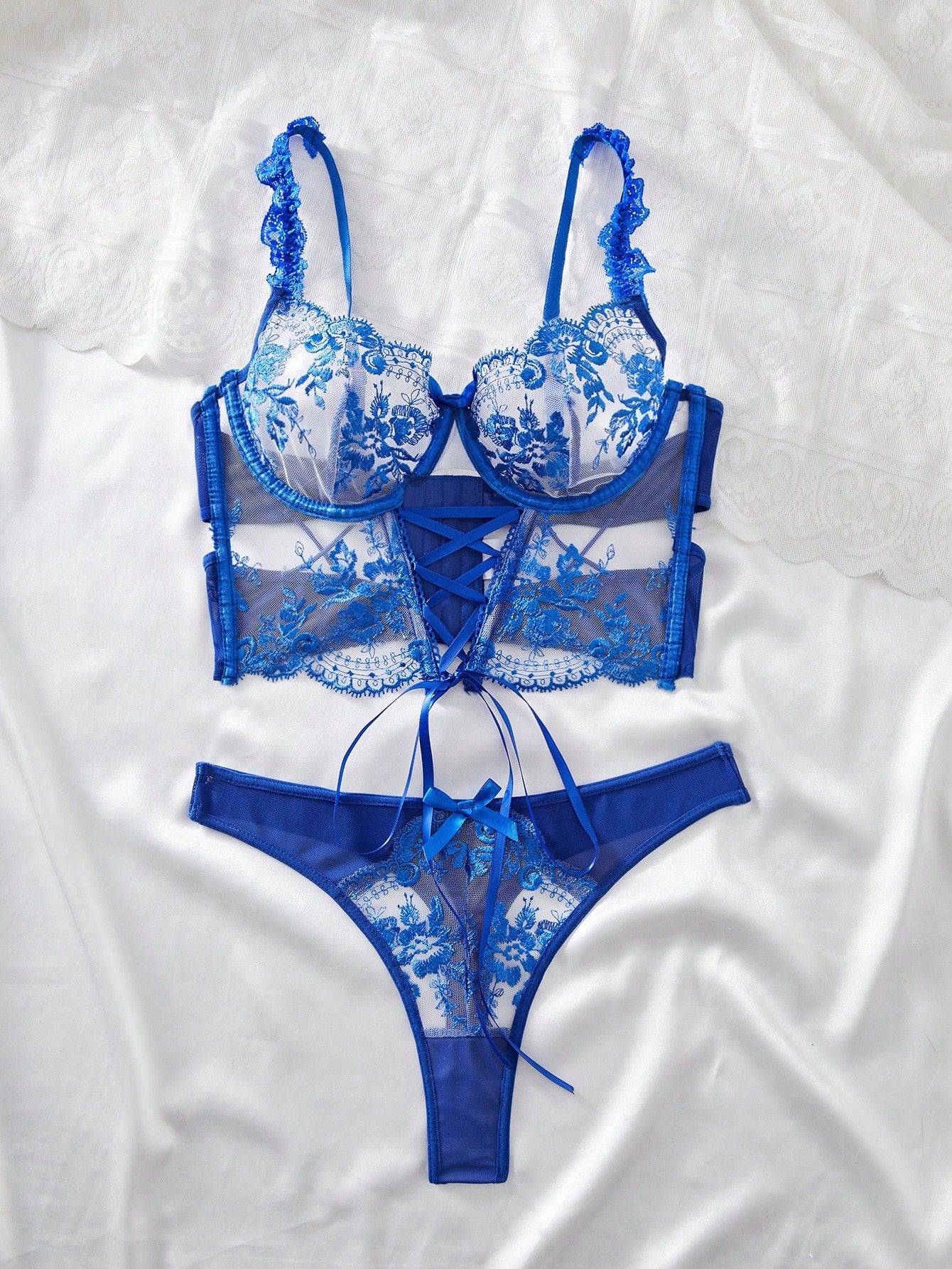 Seksualių apatinių komplektas SilkySet MA0246