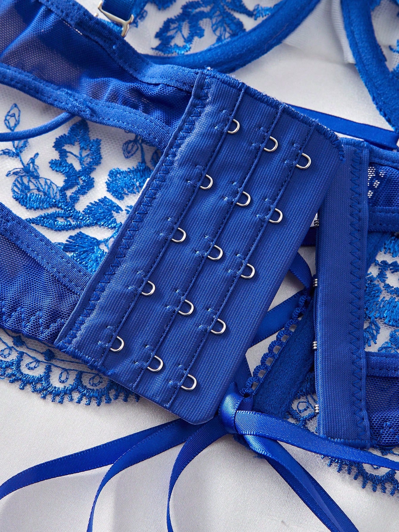 Seksualių apatinių komplektas SilkySet MA0246