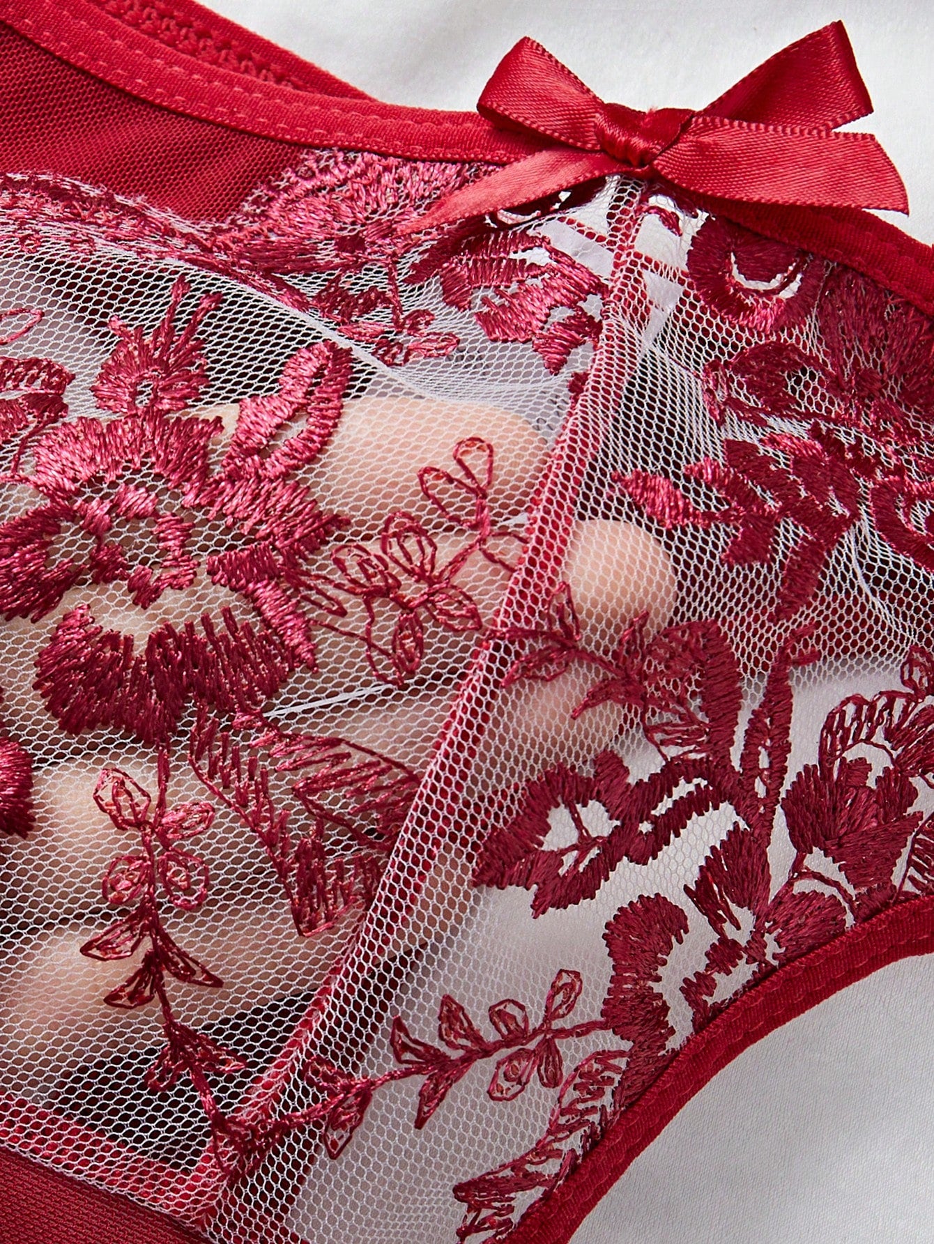 Seksualių apatinių komplektas SilkySet MA0246